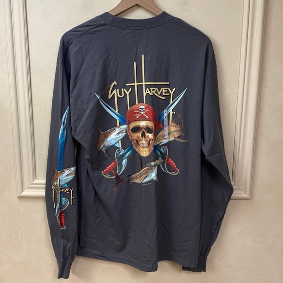 New! Guy Harvey Shirt Mens Gray Pirate Skull Shark Long Sleeve Graphic 2008 - Picture 3 of 3